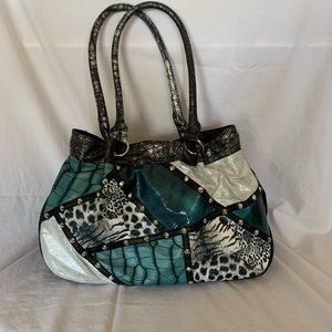 -Multiple Animal Print Purse